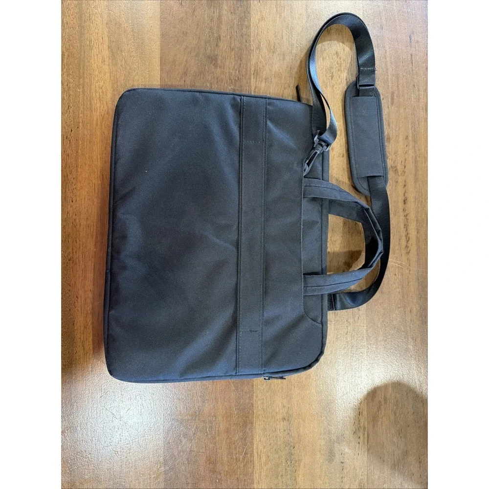 Minecraft Dungeons 4 Pocket Zipper Laptop Messenger Bag